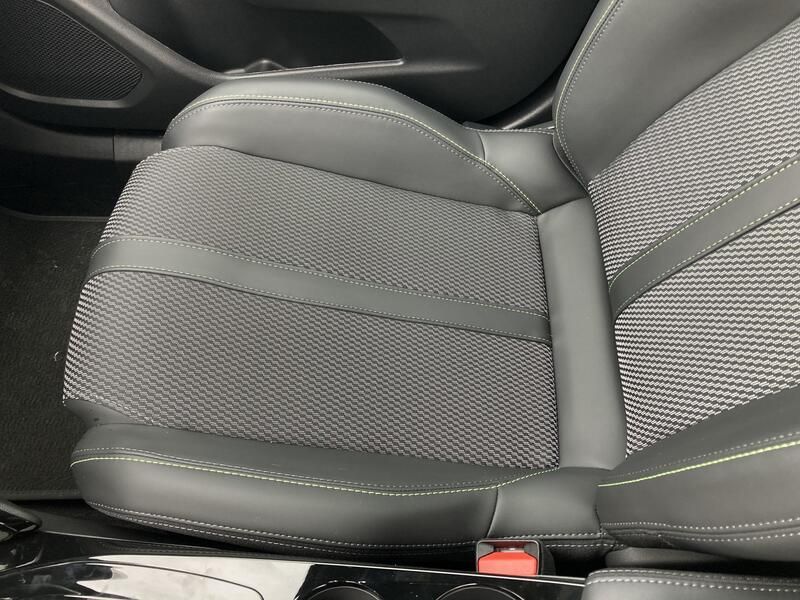 Peugeot 2008 • 2024 • 6,266 km 9