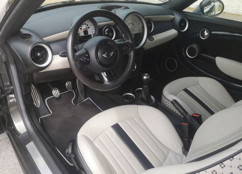 MINI Cooper • 2012 • 109,999 km 3