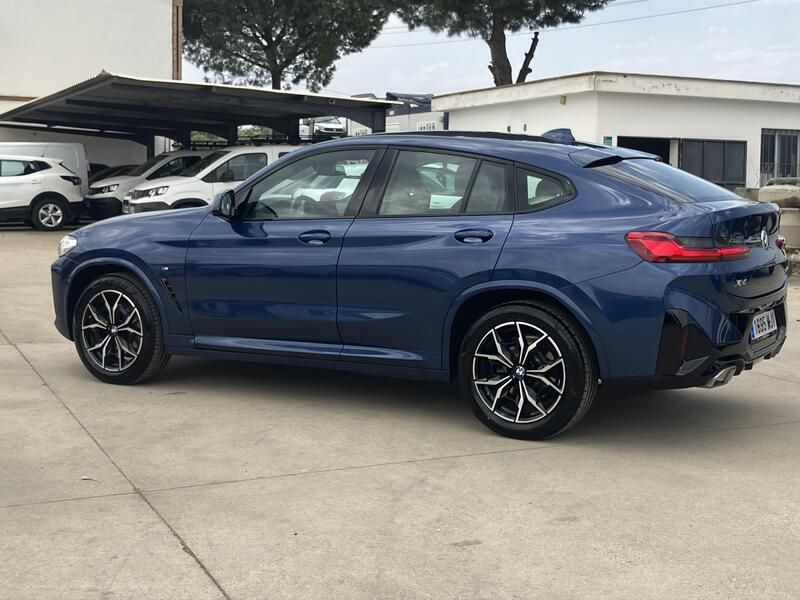 BMW X4 • 2023 • 61,611 km 3