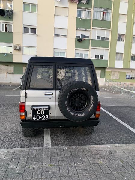 Toyota Land Cruiser • 2007 • 90,000 km 6