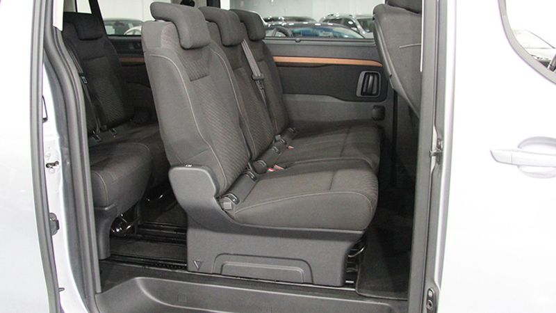 Toyota Hiace Van • 2023 • 29,973 km 6