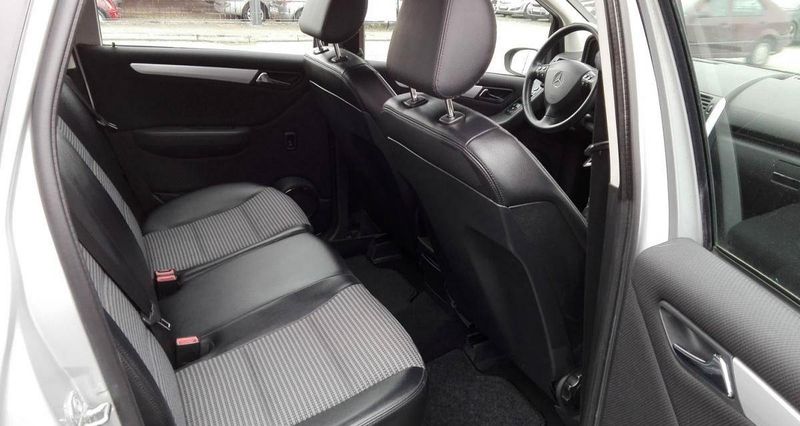 Mercedes-Benz A • 2005 • 100,000 km 2