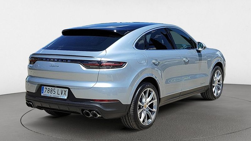 Porsche Cayenne Coupe • 2022 • 34,805 km 5