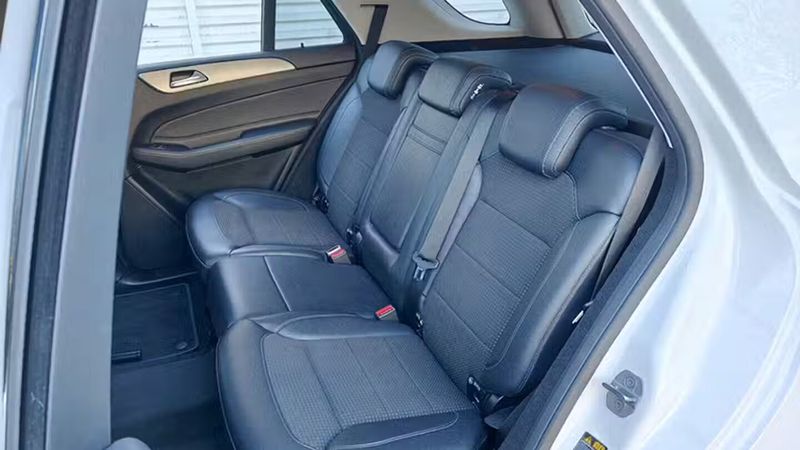 Mercedes-Benz GLE • 2018 • 155,812 km 12