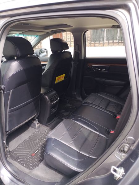 Honda CR-V • 2017 • 50,000 km 3