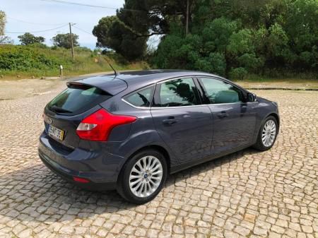 Ford Focus • 2012 • 185,478 km 3