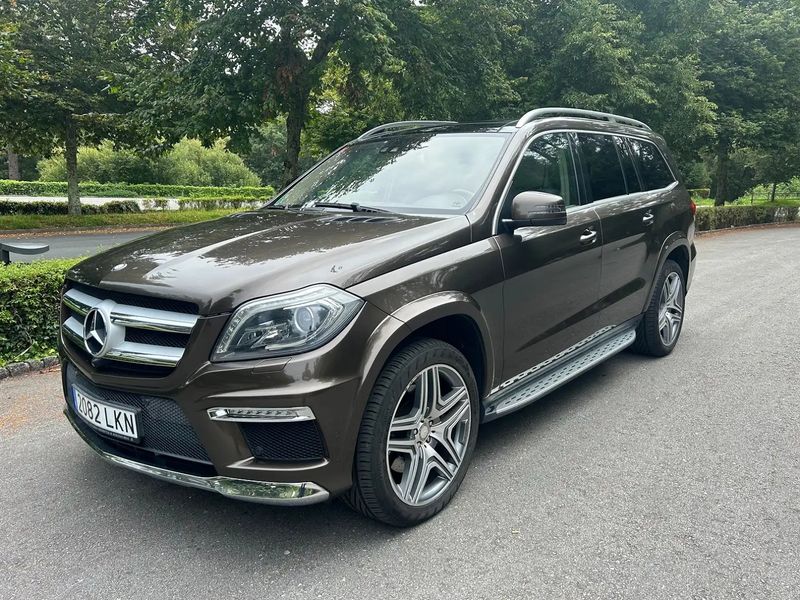 Mercedes-Benz GL-Class • 2015 • 115,000 km 15