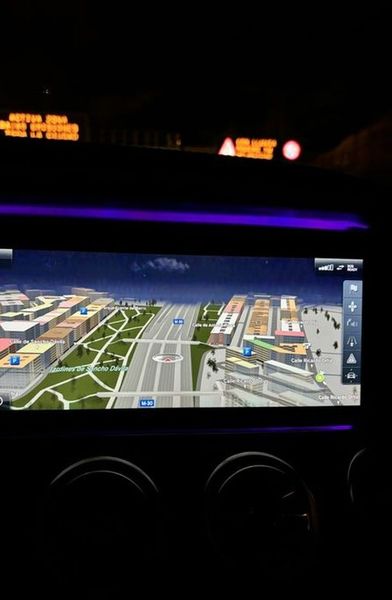 Mercedes-Benz E Coupé • 2017 • 54,000 km 13