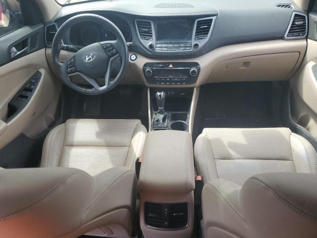 Hyundai Tucson • 2017 • 10,000 mi 8