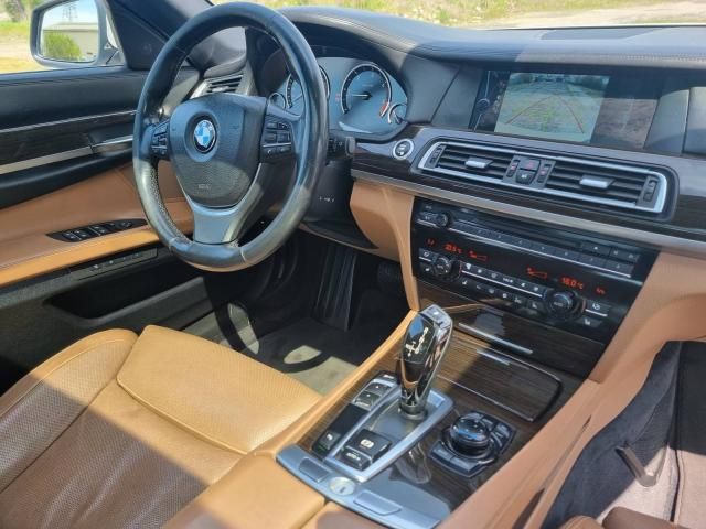 BMW 7 • 2012 • 188,000 km 2