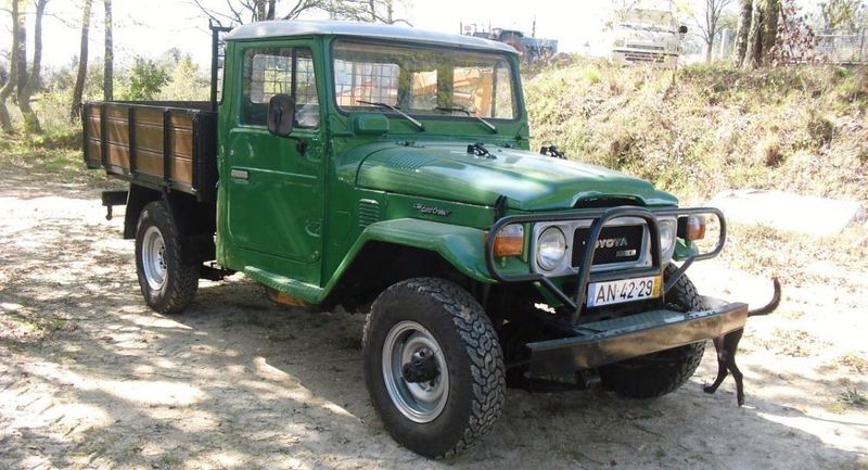 Toyota Land Cruiser • 1982 • 300,000 km 1