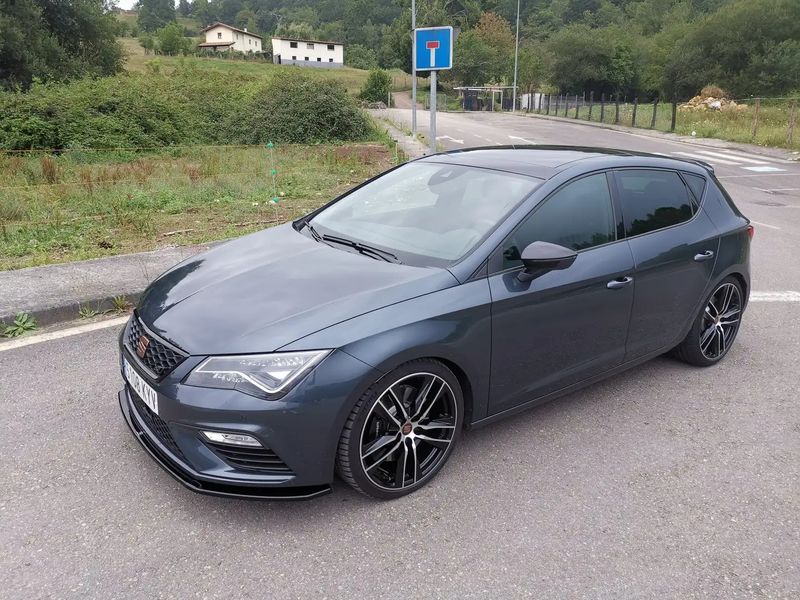 Seat Leon • 2019 • 20,000 km 5