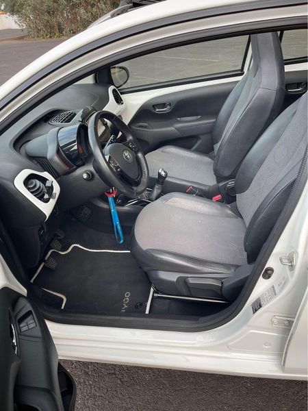 Toyota Auris • 2015 • 139,000 km 4