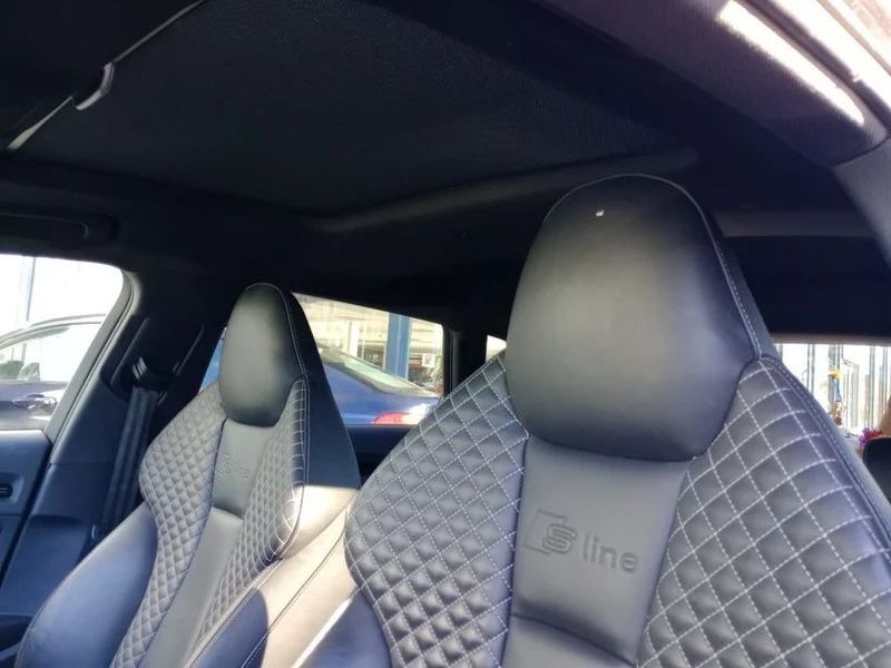 Audi A3 • 2015 • 86,000 km 5