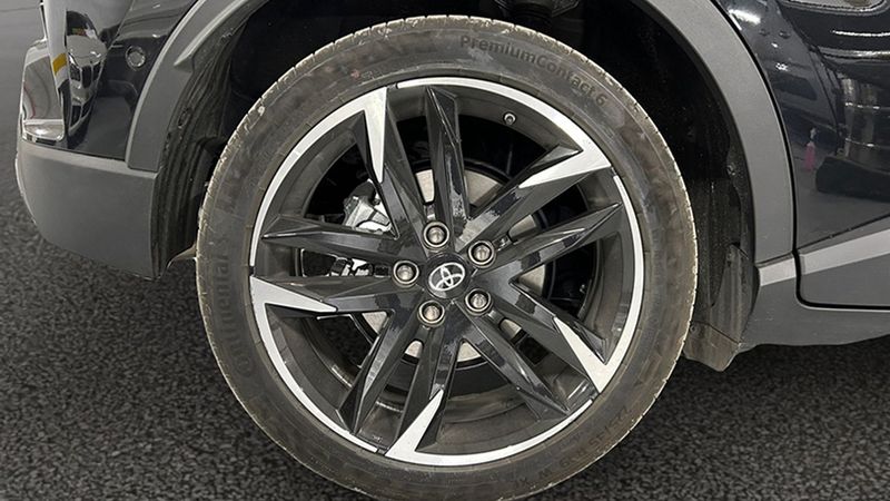 Toyota C-HR • 2022 • 11,000 km 15