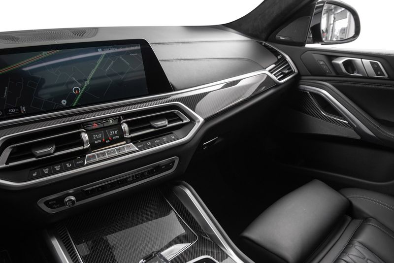 BMW X6 • 2020 • 55,000 km 16