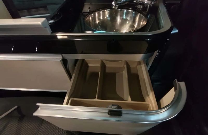 Mercedes-Benz 200 D • 2019 • 111,676 km 10