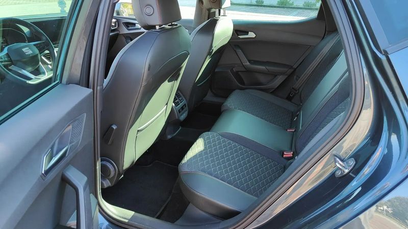 Seat Leon • 2021 • 19,000 km 5