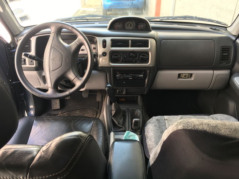 Mitsubishi Montero Sport • 2007 • 190,000 km 2