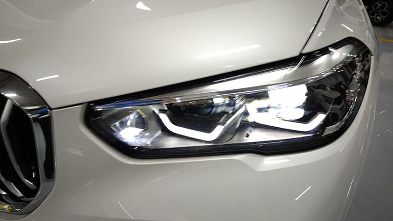 BMW X5 • 2022 • 14,035 km 18