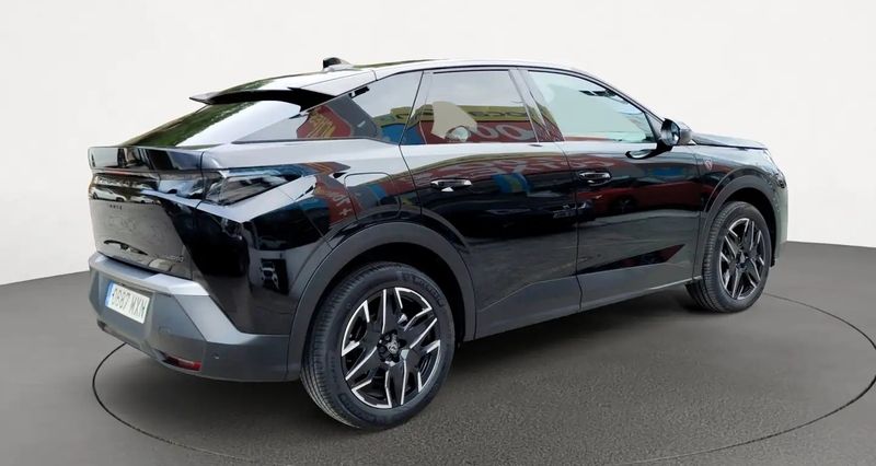 Peugeot 3008 • 2024 • 10,990 km 3