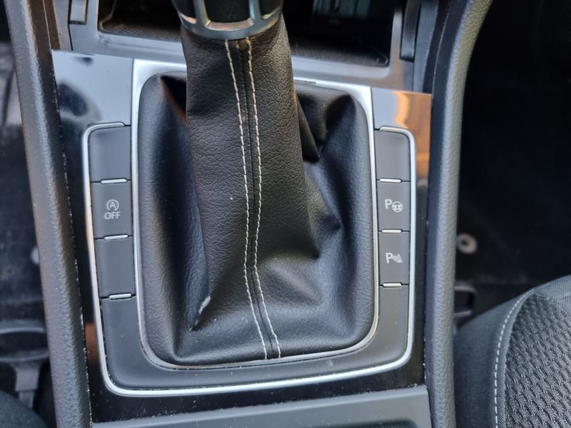 Volkswagen Golf • 2014 • 151,515 km 15