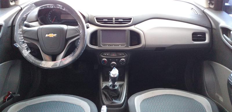 Chevrolet Onix • 2015 • 70,760 km 4