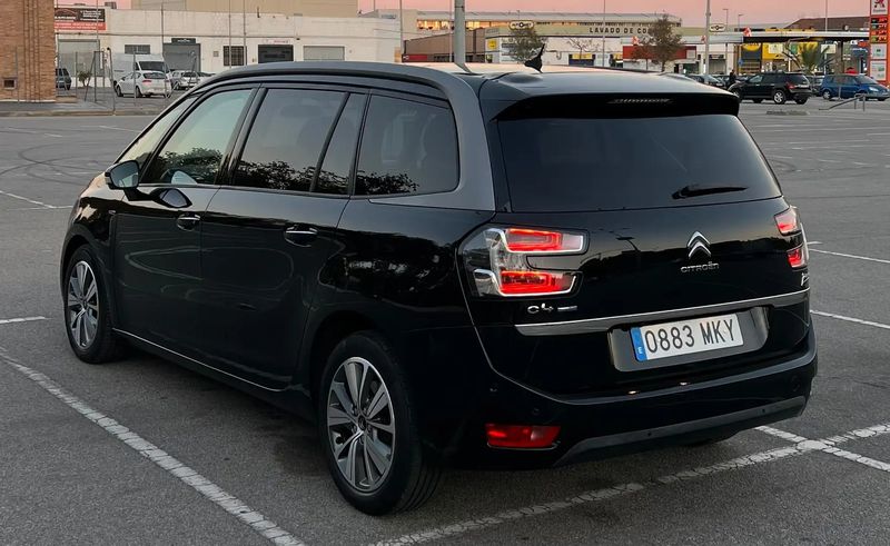 Citroën C4 Grand Picasso • 2016 • 81,000 km 2