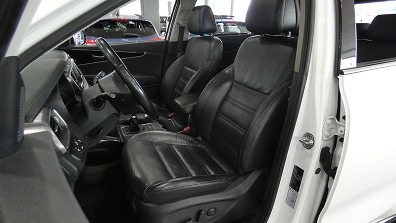 Kia Sorento • 2017 • 88,728 km 7