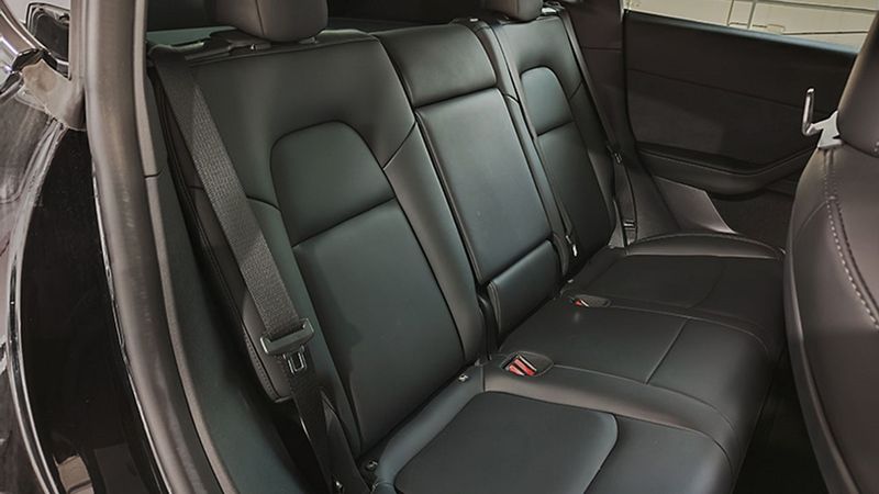 Tesla Model Y • 2023 • 46,686 km 15