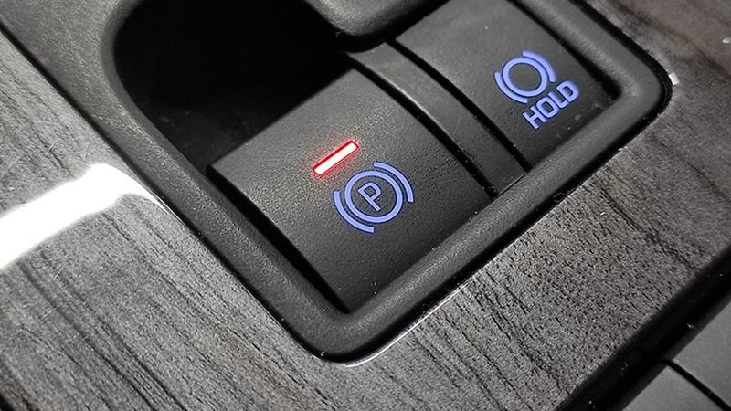 Toyota Highlander Hybrid • 2022 • 34,685 km 15