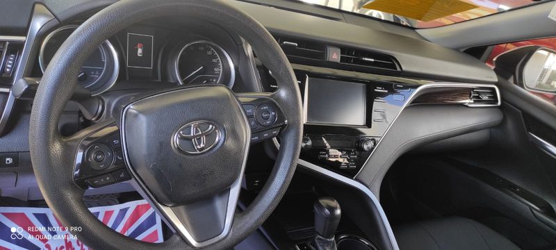 Toyota Camry Hybrid • 2018 • 35,000 km 7