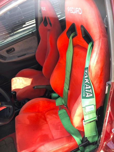 Honda Civic • 1994 • 200,000 km 5