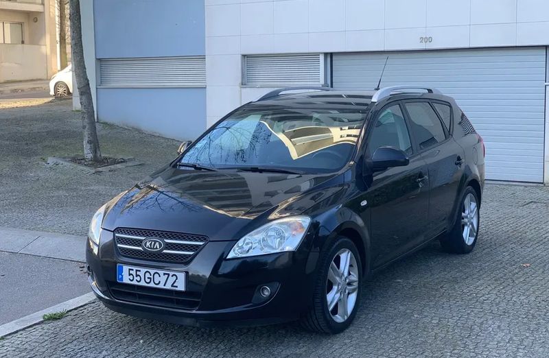 Kia Cee`d SW • 2008 • 240,000 km 2