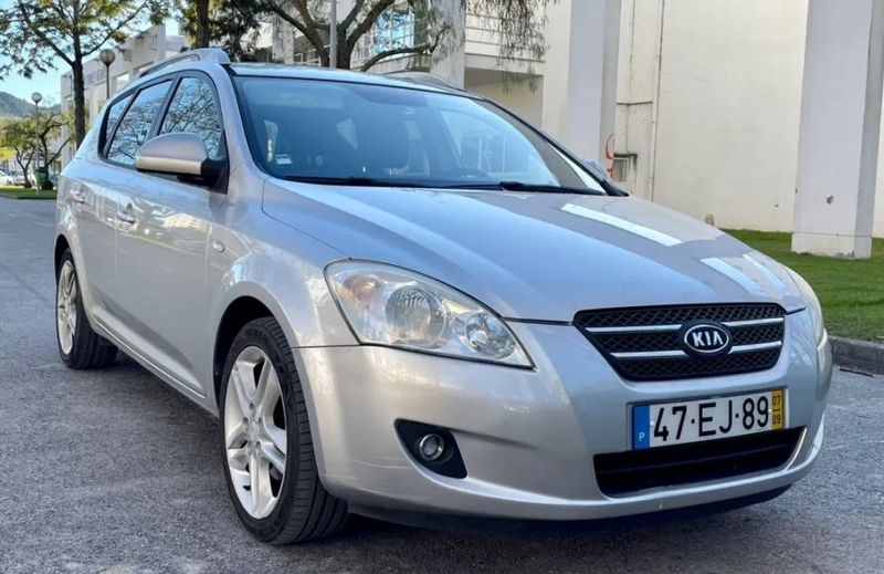 Kia Cee`d SW • 2007 • 285,000 km 1