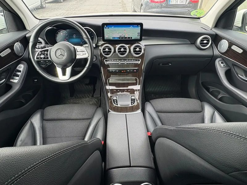 Mercedes-Benz GLC-Class • 2020 • 69,000 km 5