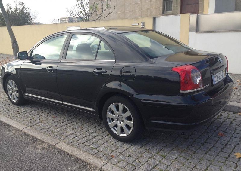 Toyota Avensis • 2007 • 80,000 km 4
