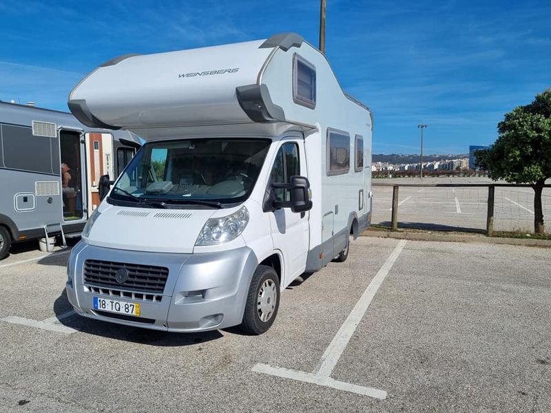 Fiat Ducato • 2009 • 160,000 km 1