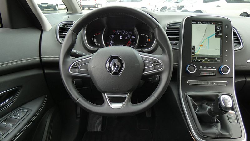 Renault Scénic • 2019 • 7,732 km 12
