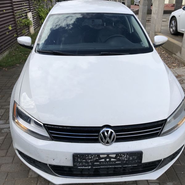 Volkswagen Jetta • 2011 • 215,000 km 1