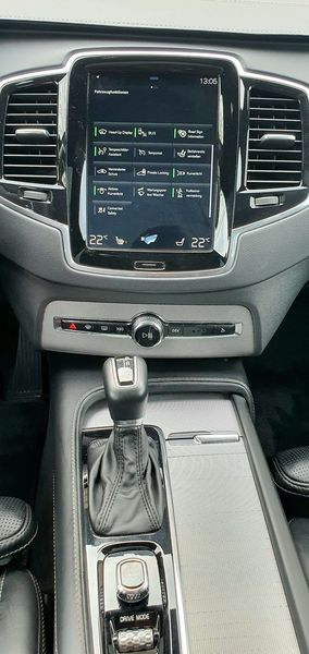 Volvo XC90 • 2018 • 99,957 km 43