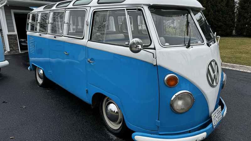 Volkswagen Vanagon • 1965 • 80,000 km 17