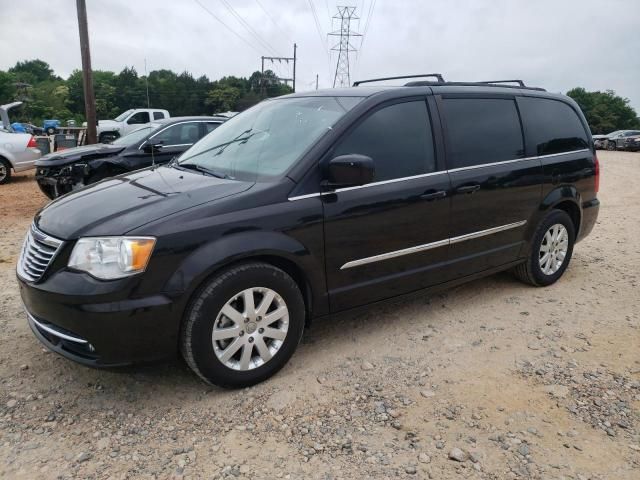 Chrysler Town & Country • 2015 • 10,000 mi 3