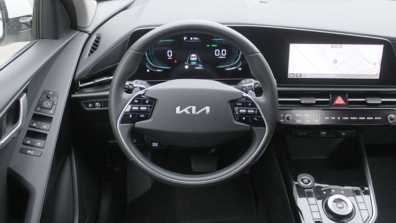 Kia Niro • 2022 • 18,030 km 20