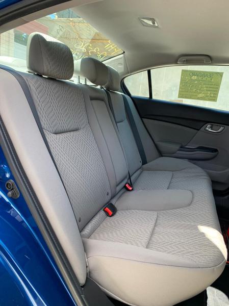 Honda Civic • 2015 • 86,000 km 4