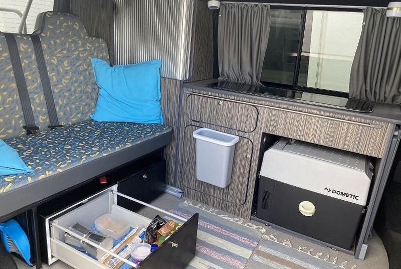 Volkswagen T4 • 1993 • 200,000 km 4