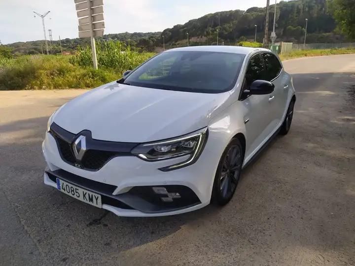Renault Mégane • 2018 • 69,300 km 2