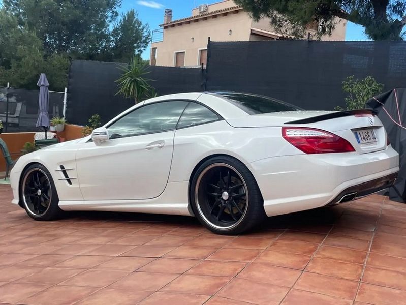 Mercedes-Benz SL • 2012 • 91,000 km 1