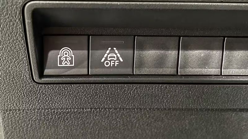 Citroën Berlingo • 2022 • 10,085 km 13