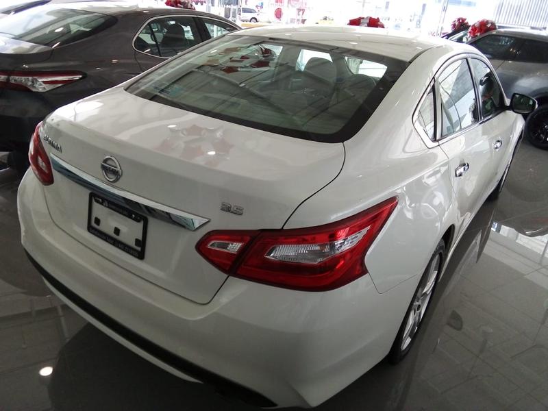 Nissan Altima • 2017 • 86,000 km 13